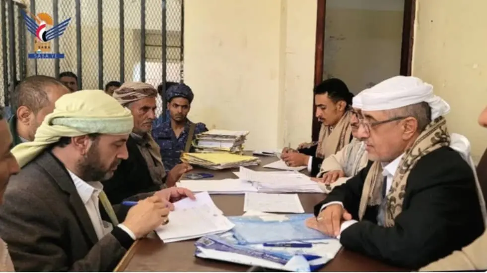 صورة أخبار *رئيس هيئة التفتيش القضائي يتفقّد سير العمل في المحاكم بمحافظة حجة