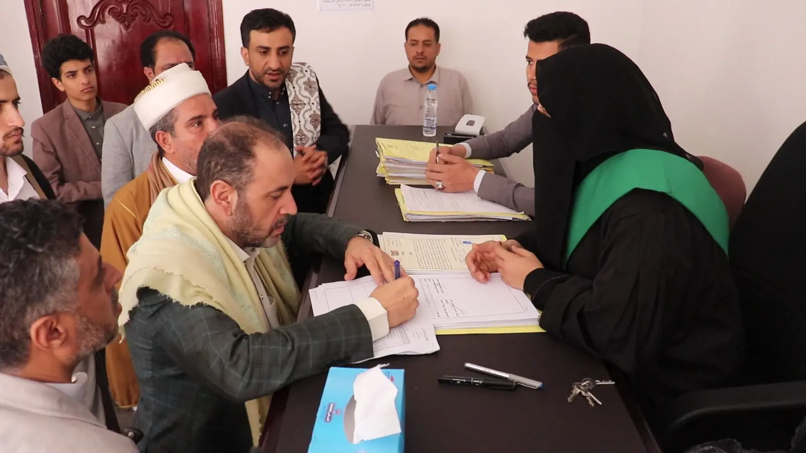 صورة أخبار *رئيس هيئة التفتيش القضائي يتفقد سير العمل في عدد من محاكم أمانة العاصمة